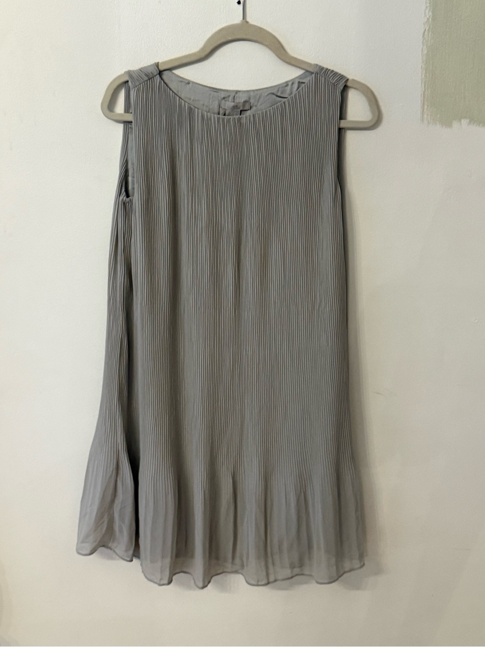 H&M Light Gray Pleated Mini Dress